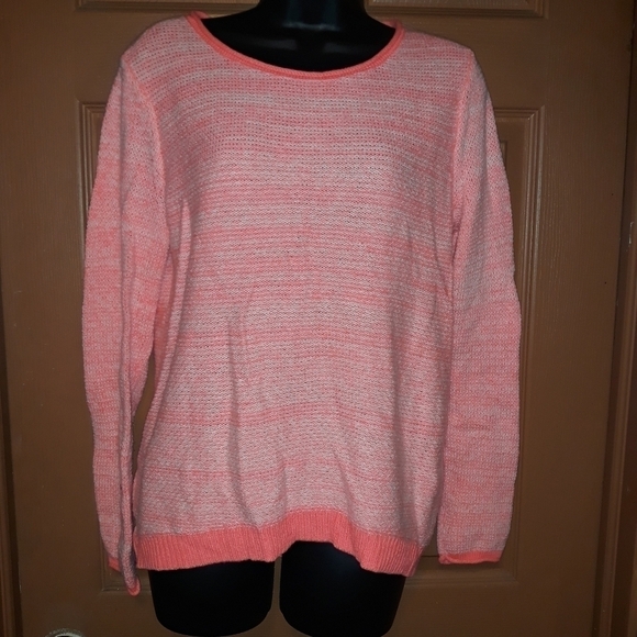 Gap women's sweater size medium 5/$25 - Picture 1 of 3